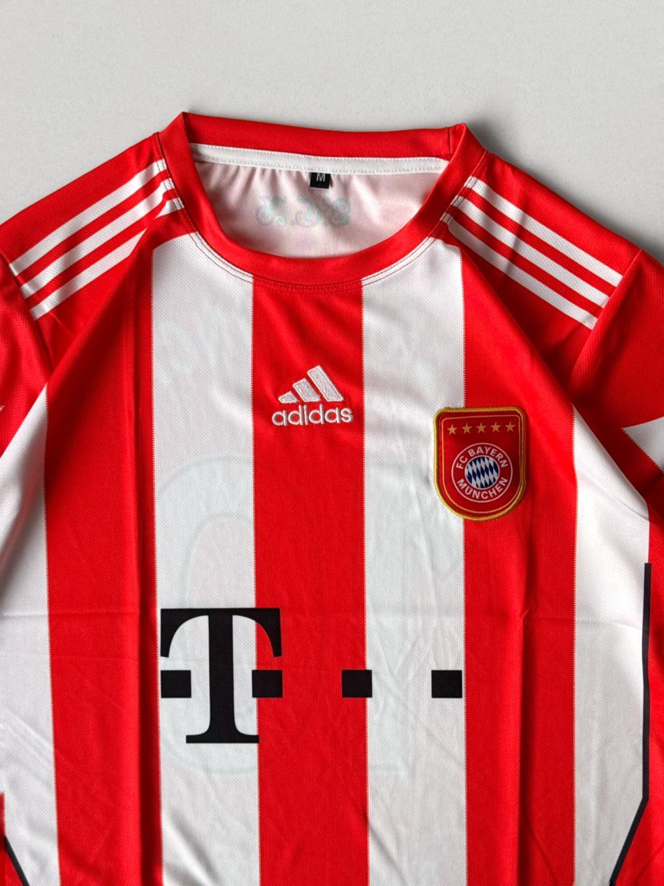 BAYERN MUNICH RETRO EMBROIDERY - ROBBEN