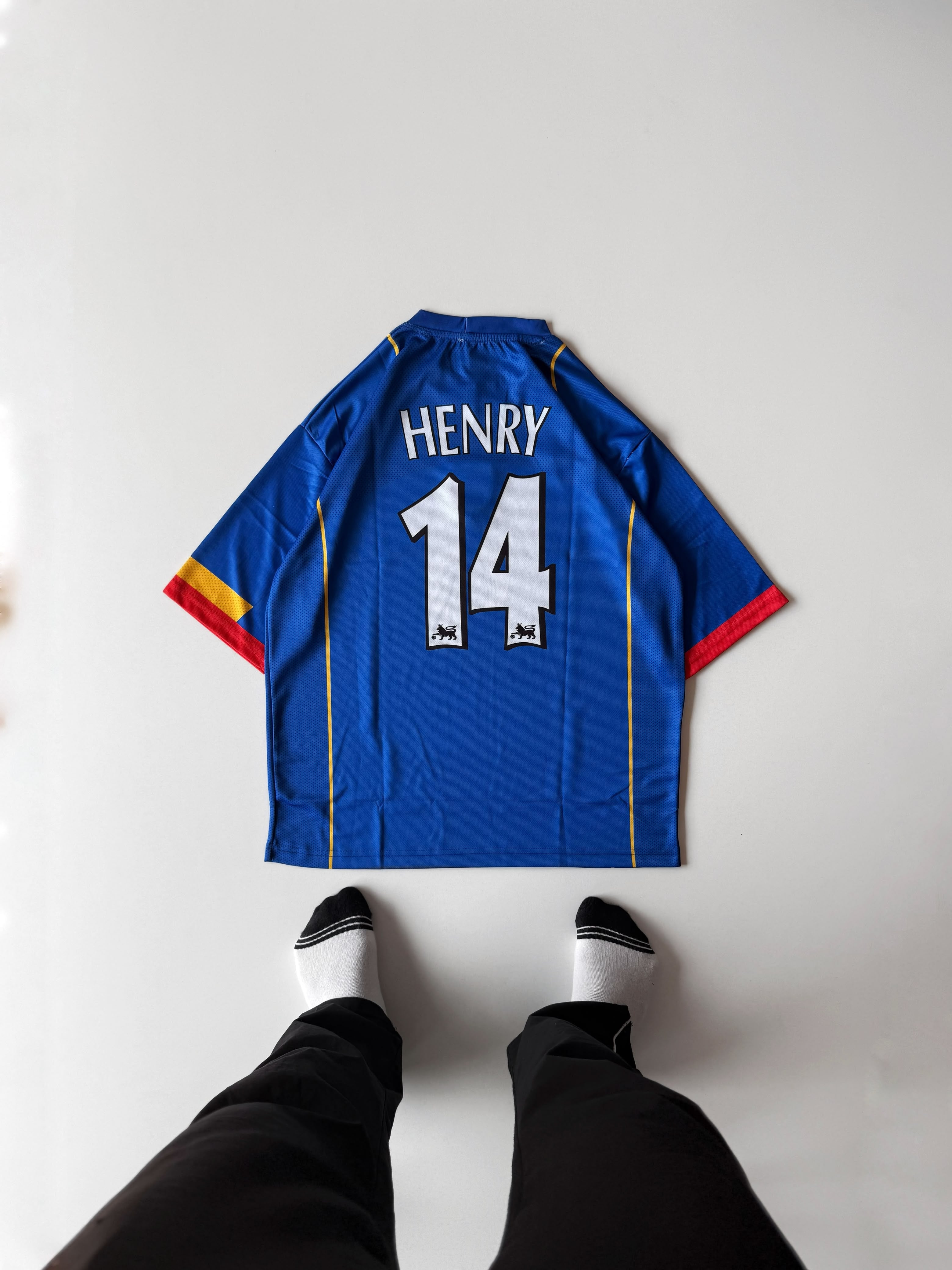 ARSENAL RETRO AWAY KIT HENRY