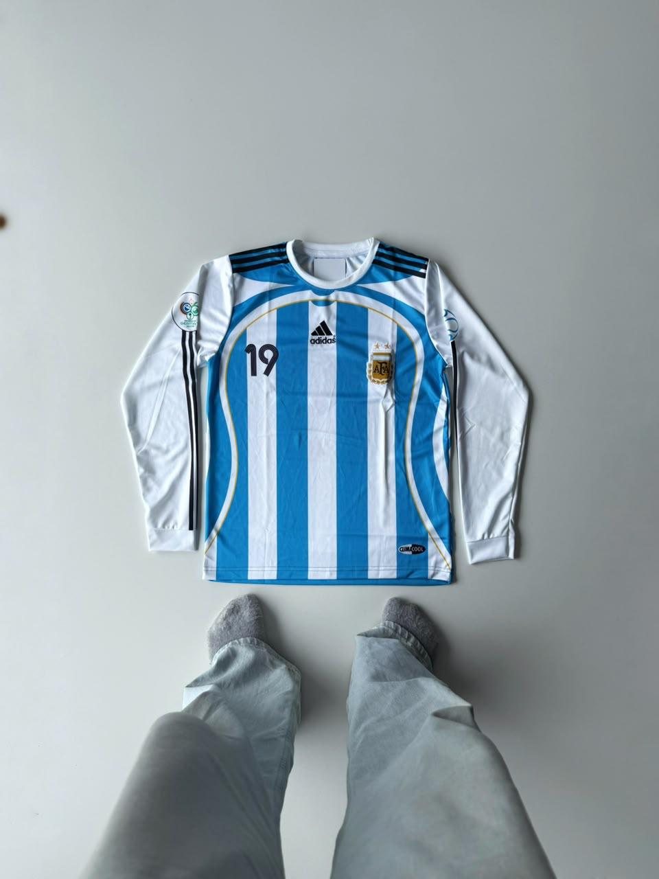ARGENTINA HOME KIT 2006 FULL SLEEVE MESSI