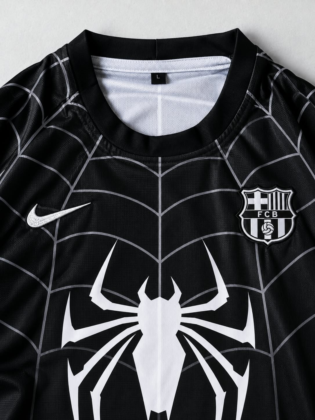 BARCA SPIDER EDITION FIVE SLEEVE EMBROIDERY