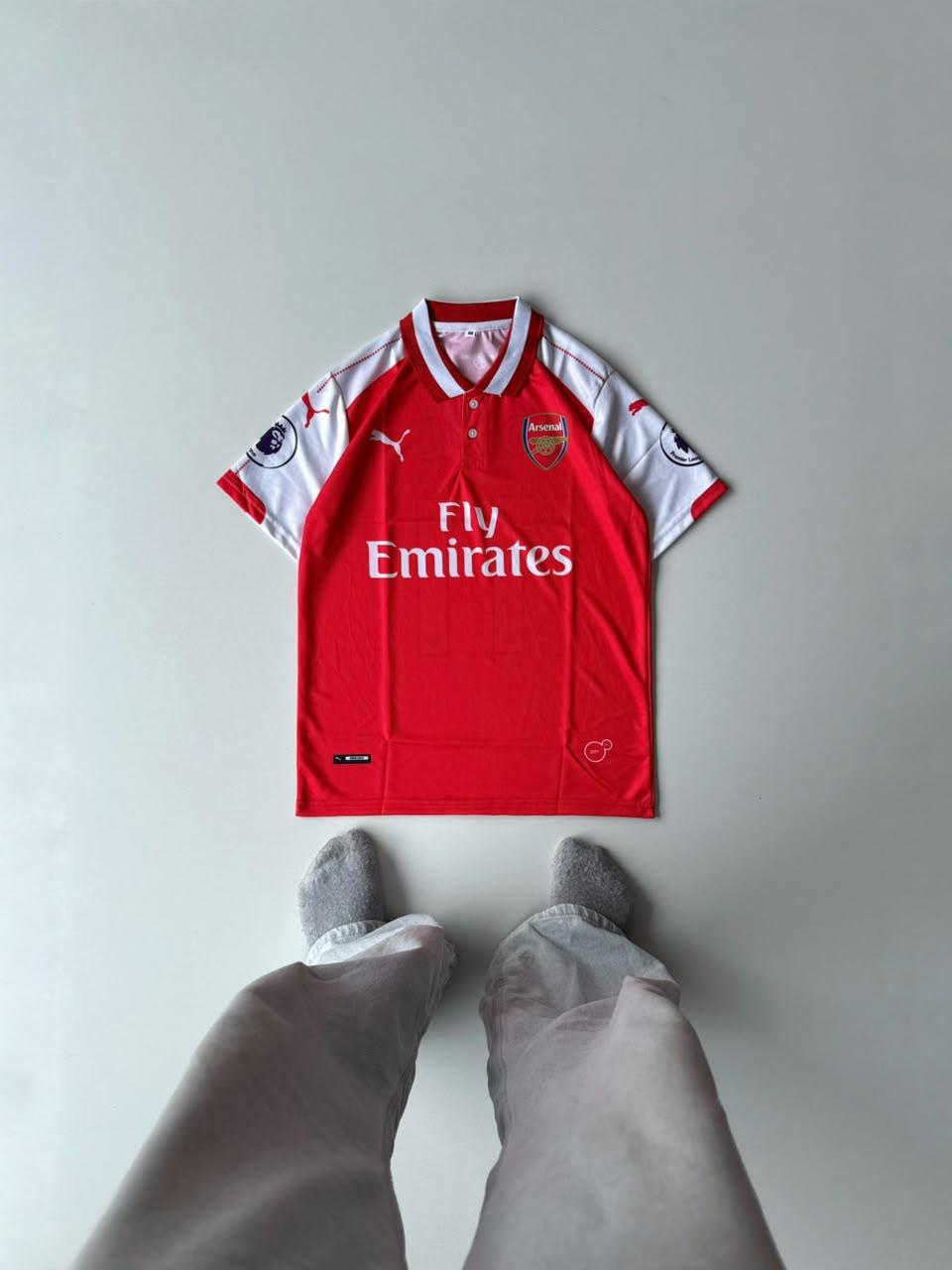 ARSENAL RETRO HOME KIT OZIL
